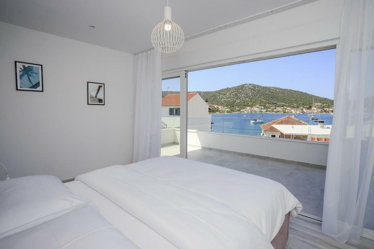 Villa Adastra Vinišće Extérieur photo