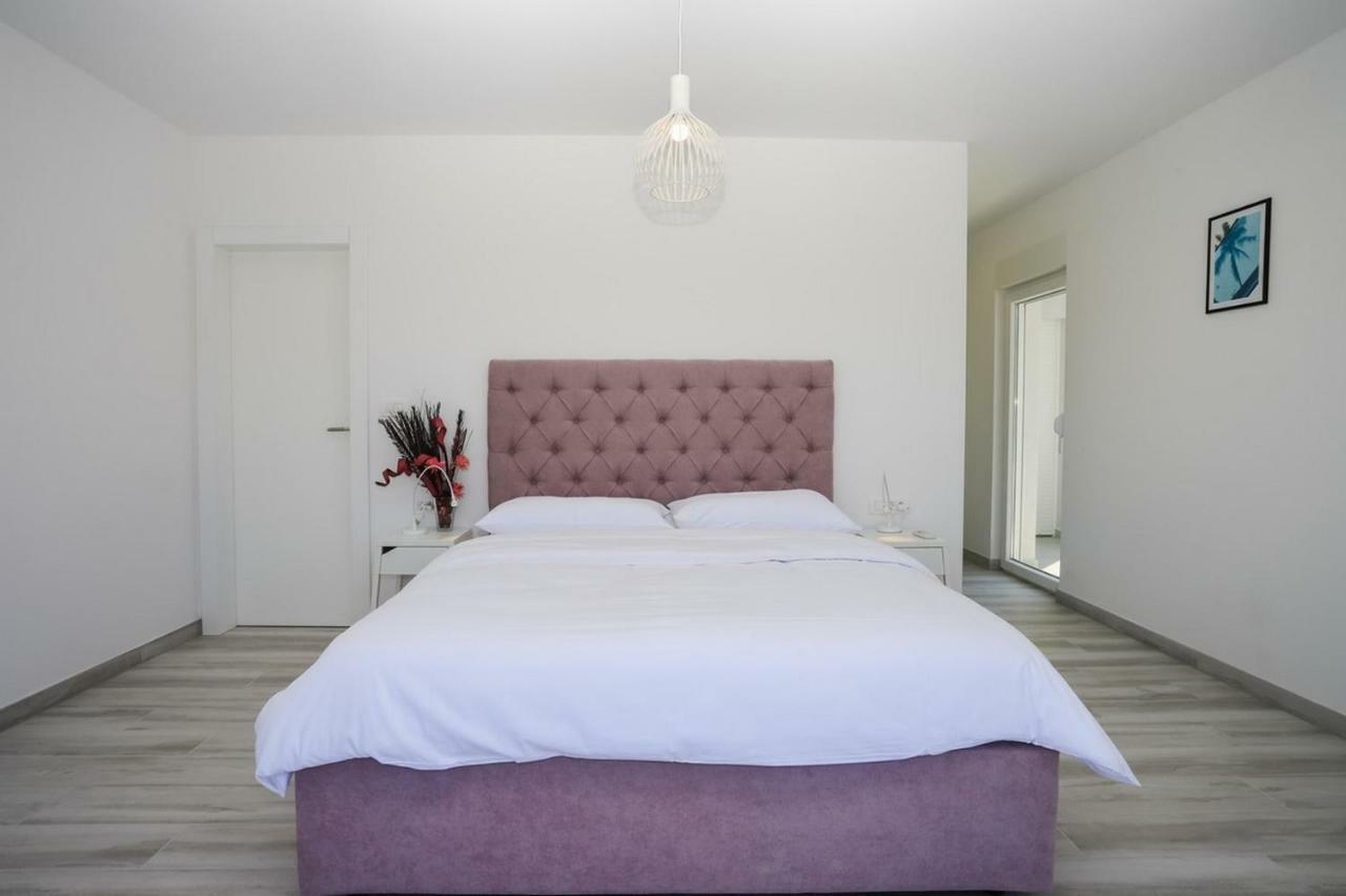 Villa Adastra Vinišće Extérieur photo